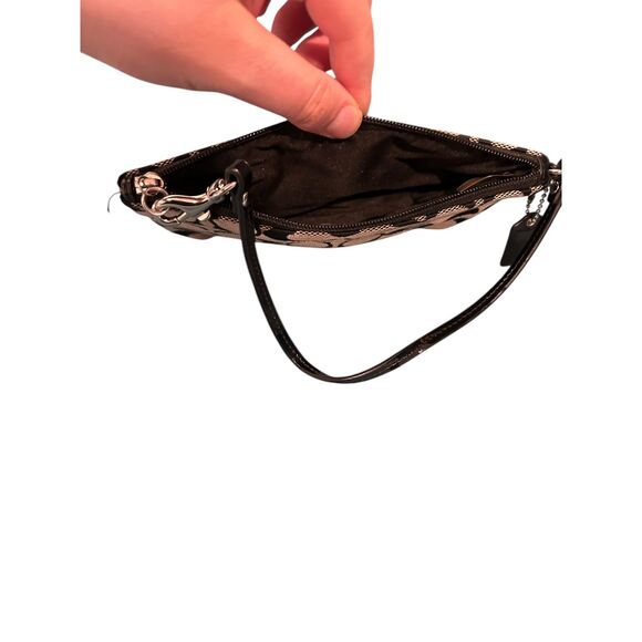 Coach Park Signature Medium Wristlet - Picture 3 of 3